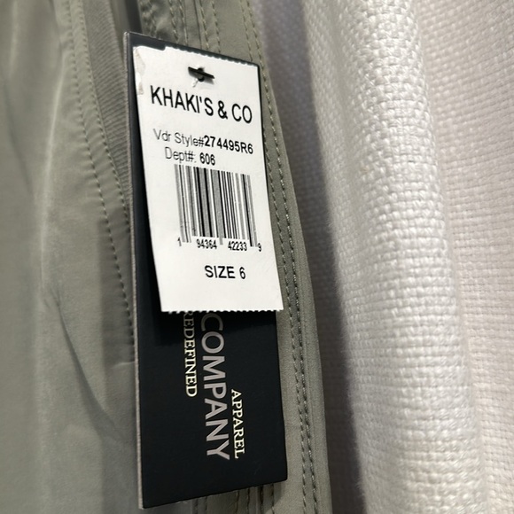 NWT Women’s Khaki’s & Co. Polyester & Spandex Elastic Waist Cargo Pants Size 6 - Picture 2 of 10